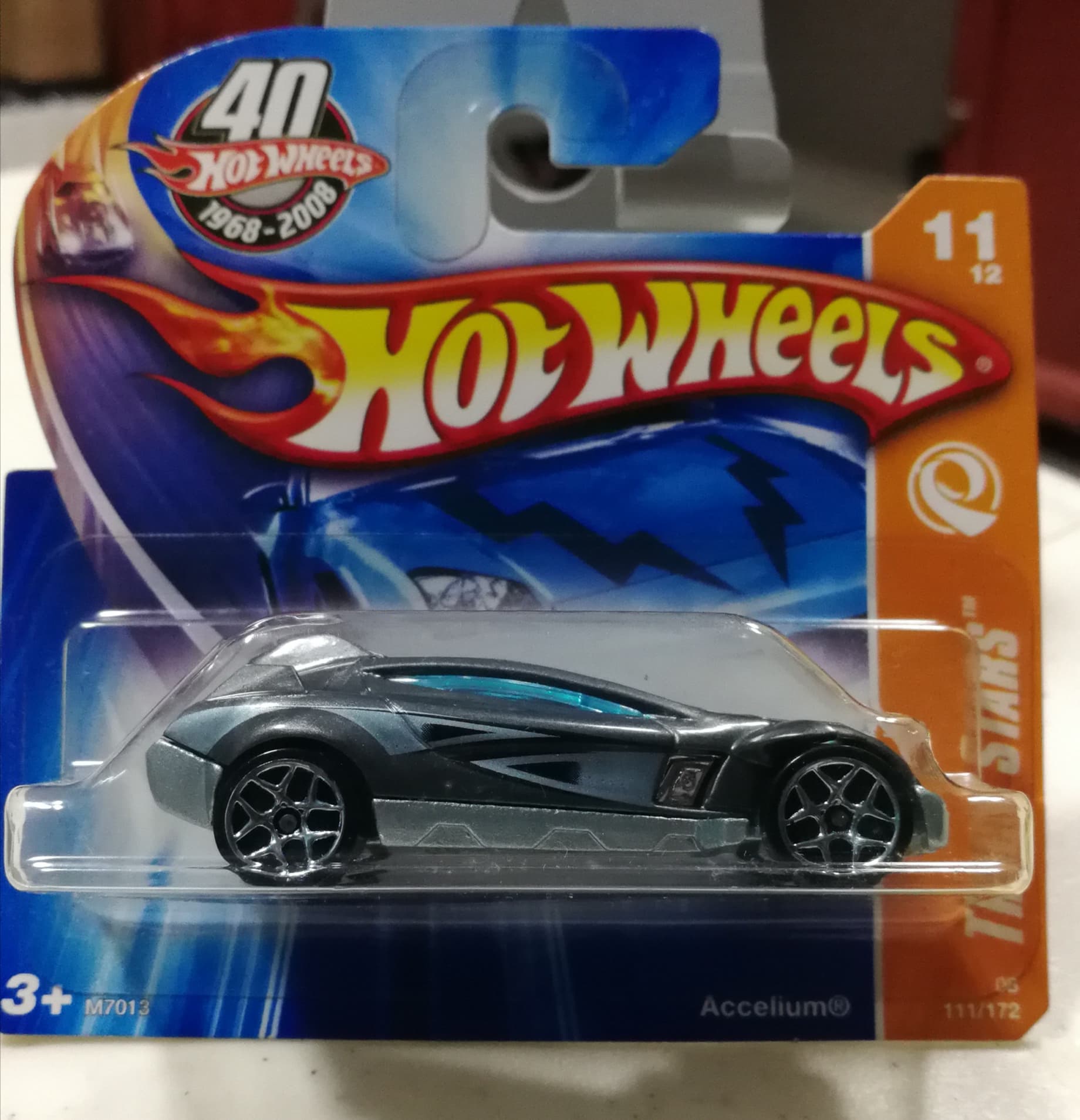 Hot Wheels Accelium