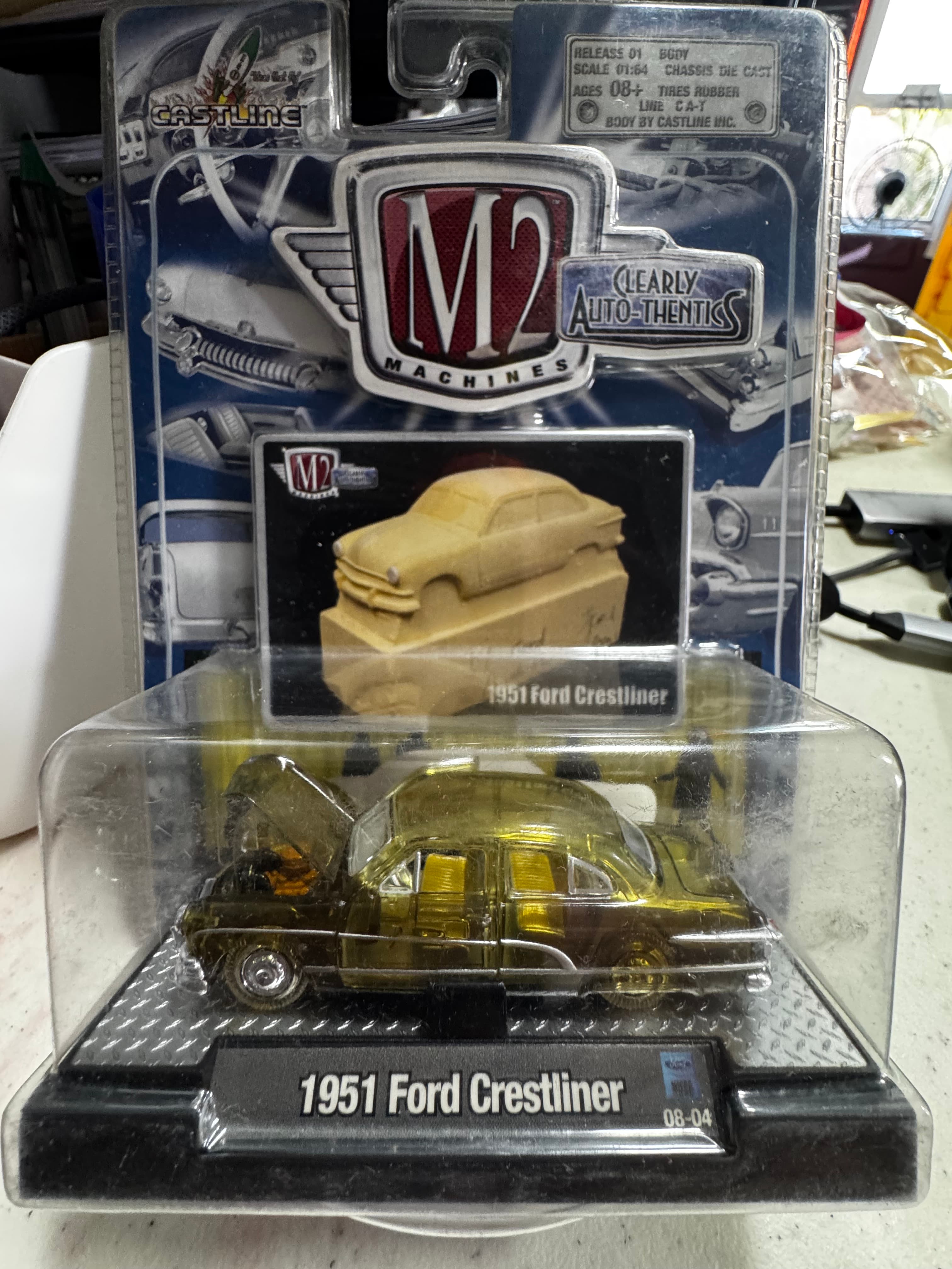 M2 Machines 1951 Ford Crestliner