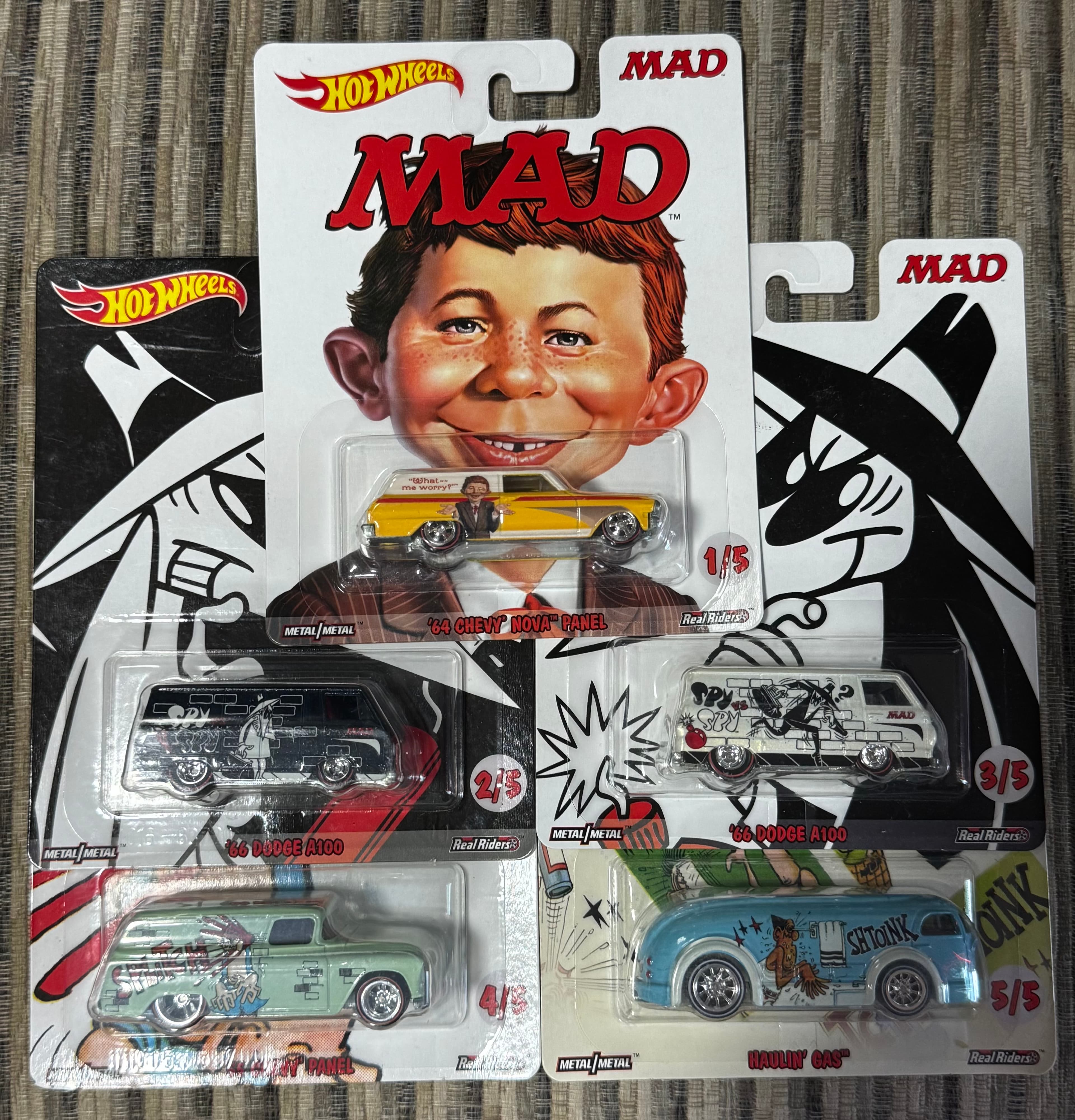 Hot Wheels Serie Mad