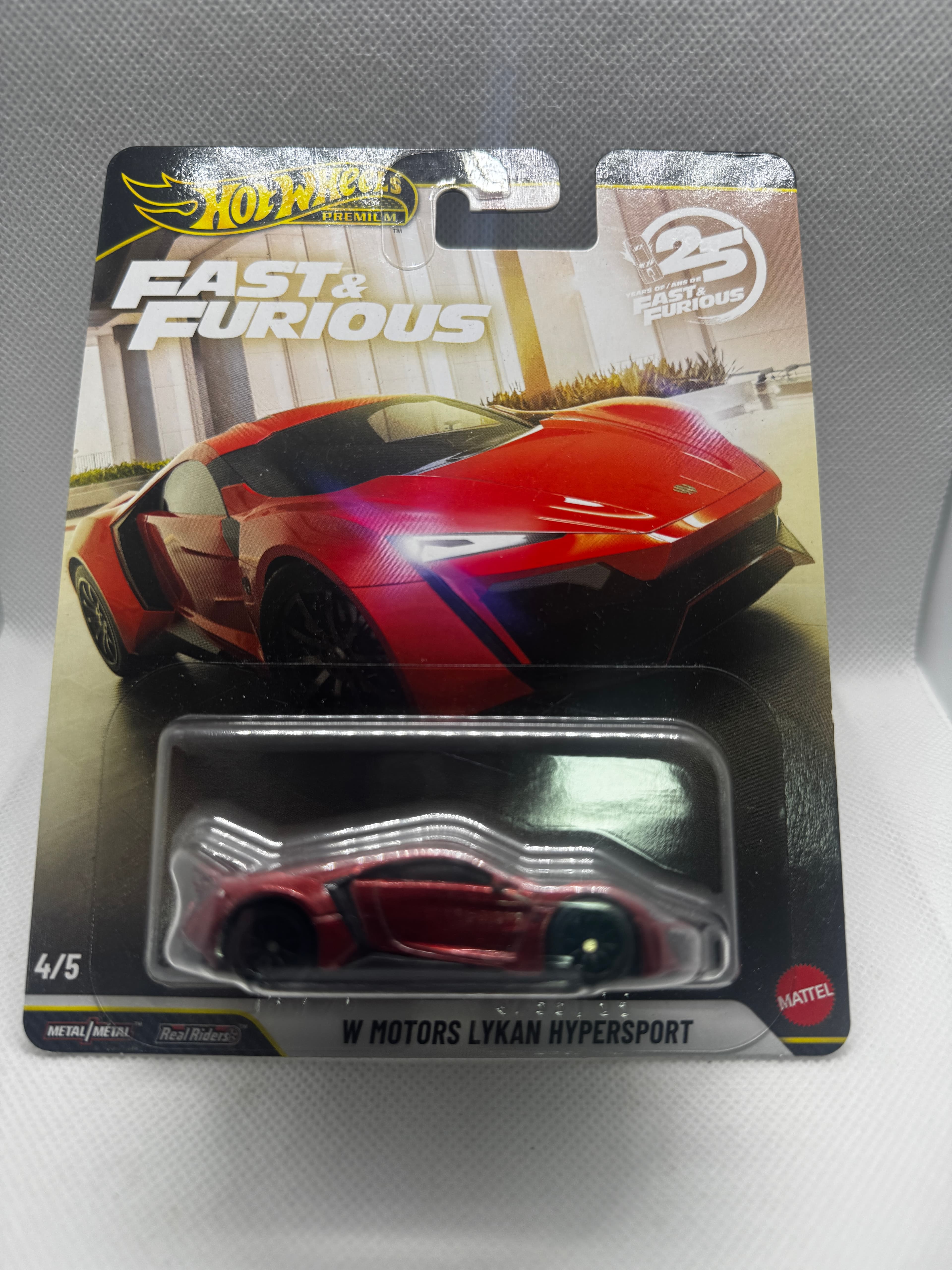 Hot Wheels W Motor Lykan Hypersport