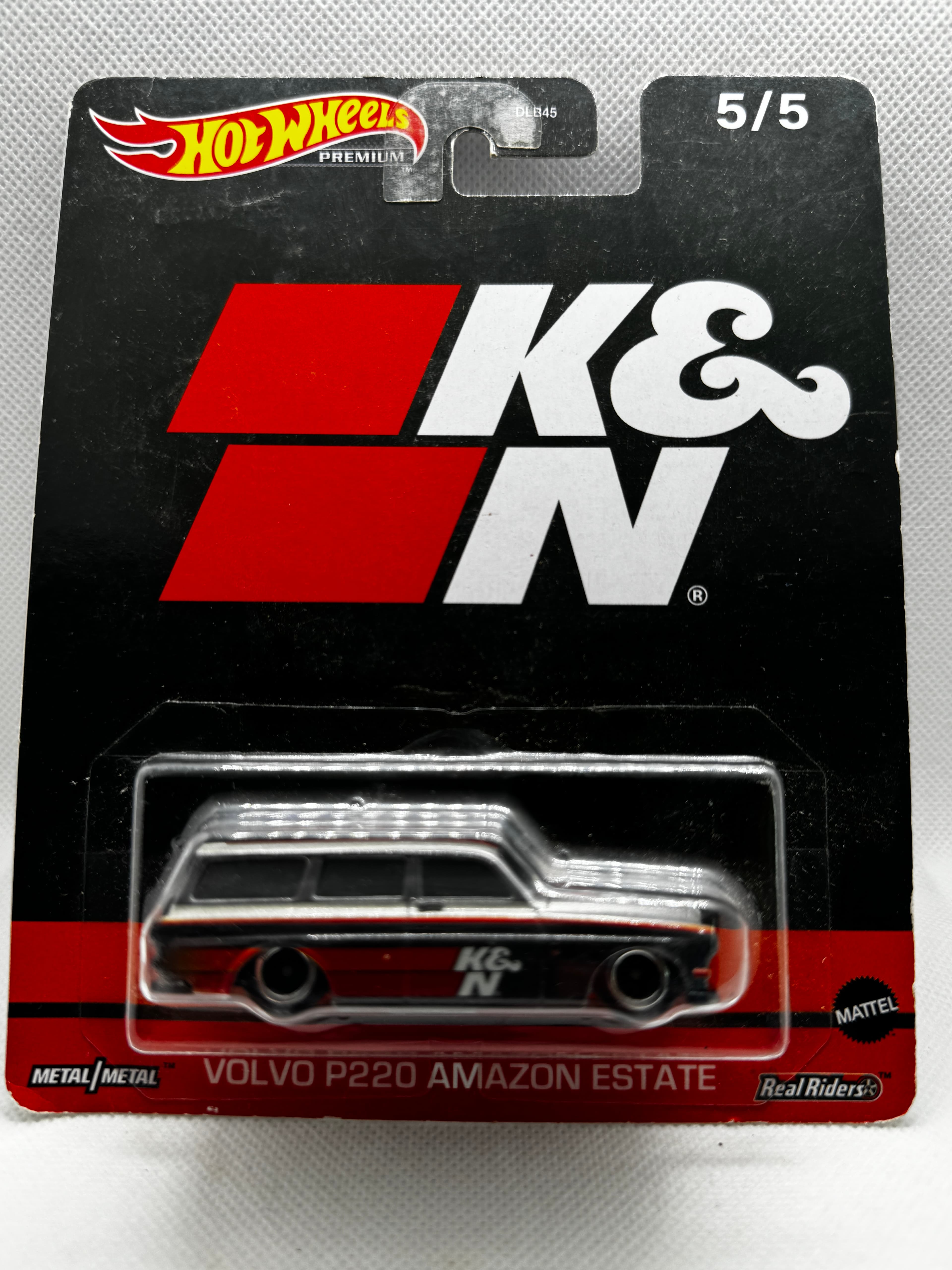 Hot Wheels Volvo P220 Amazon Estate