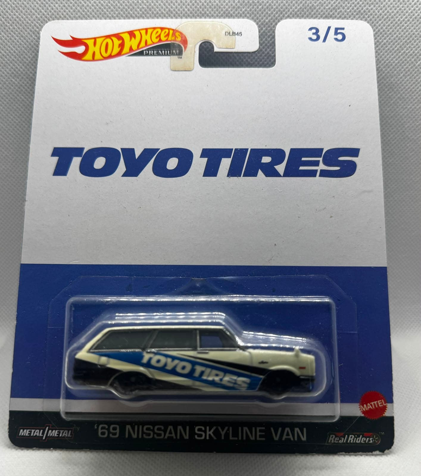 Hot Wheels 69 Nissan Skyline Van