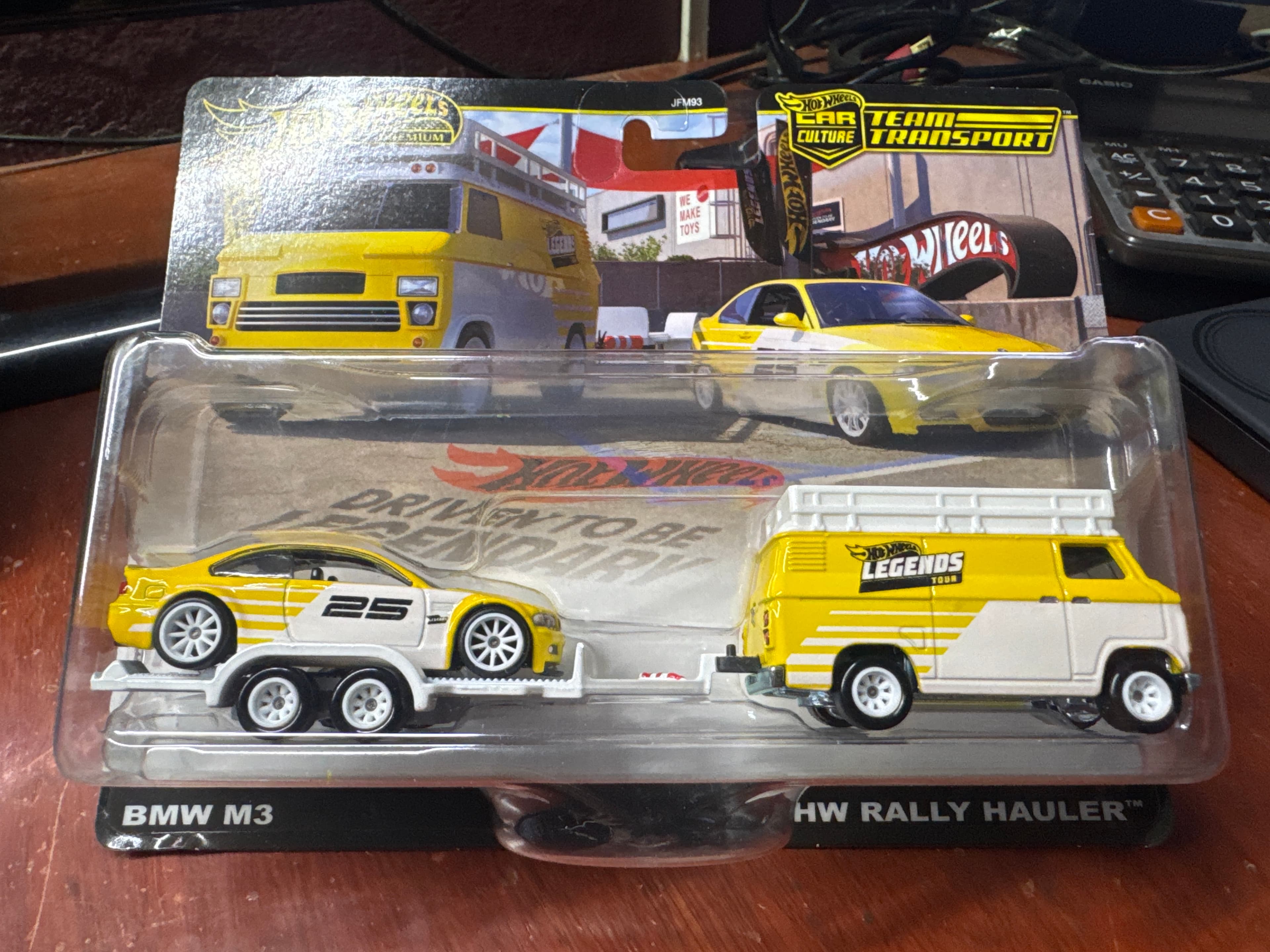 Hot Wheels Team Transport BMW M3 /. Hw Rally Hauler