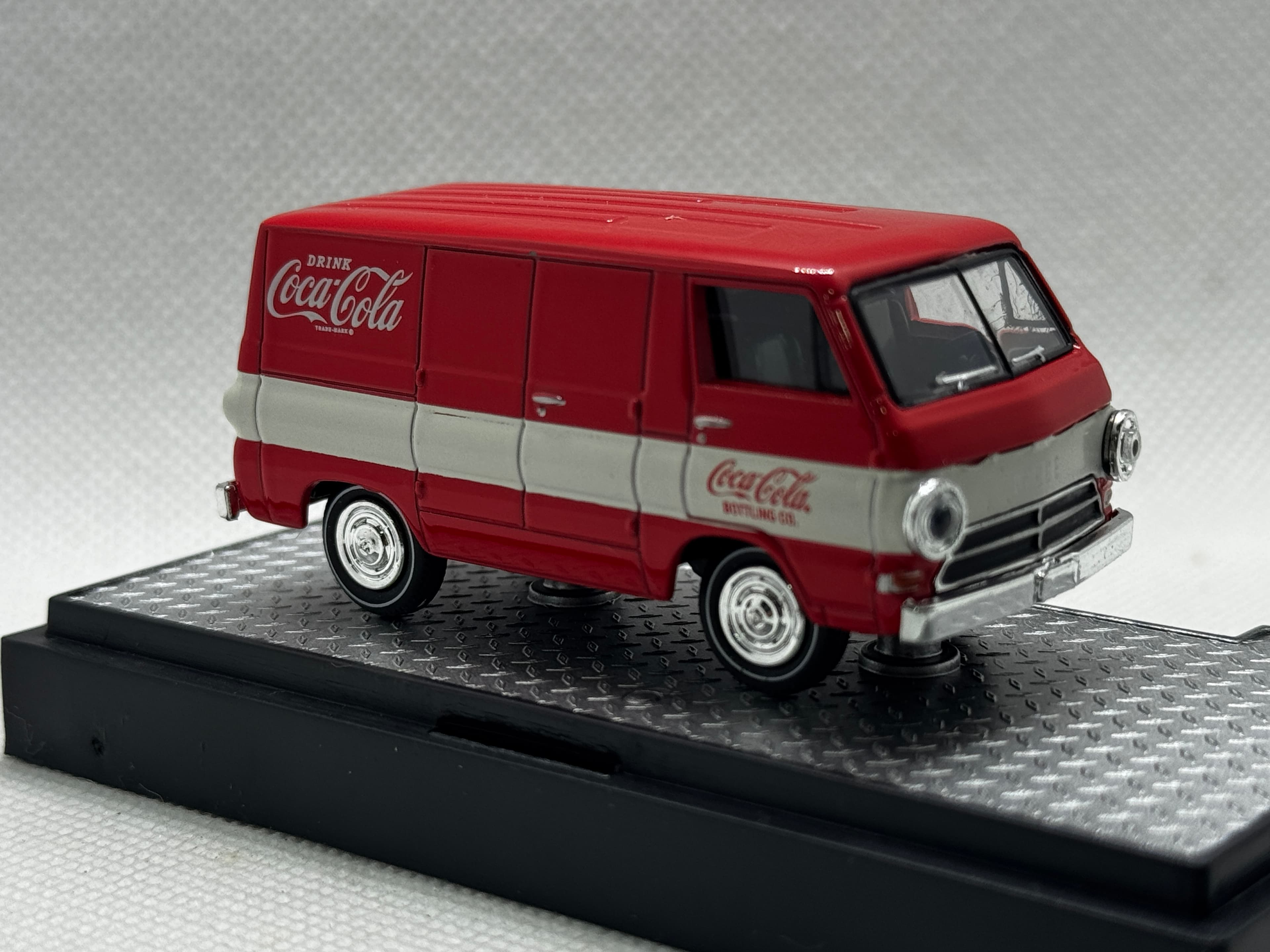 M2 Machines 1964 Dodge A100 Panel Van