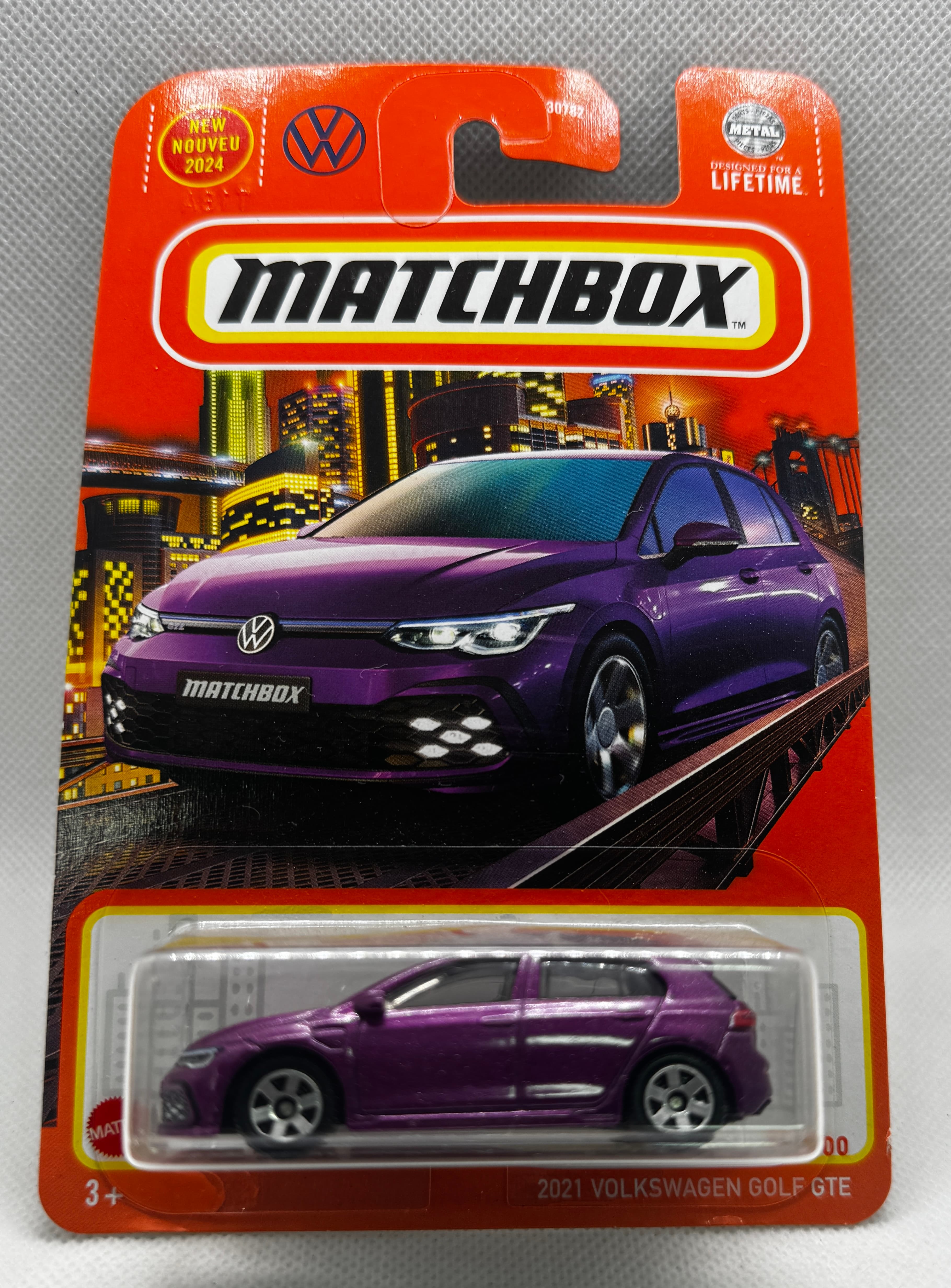 Matchbox 2021 Volkswagen Golf GTE