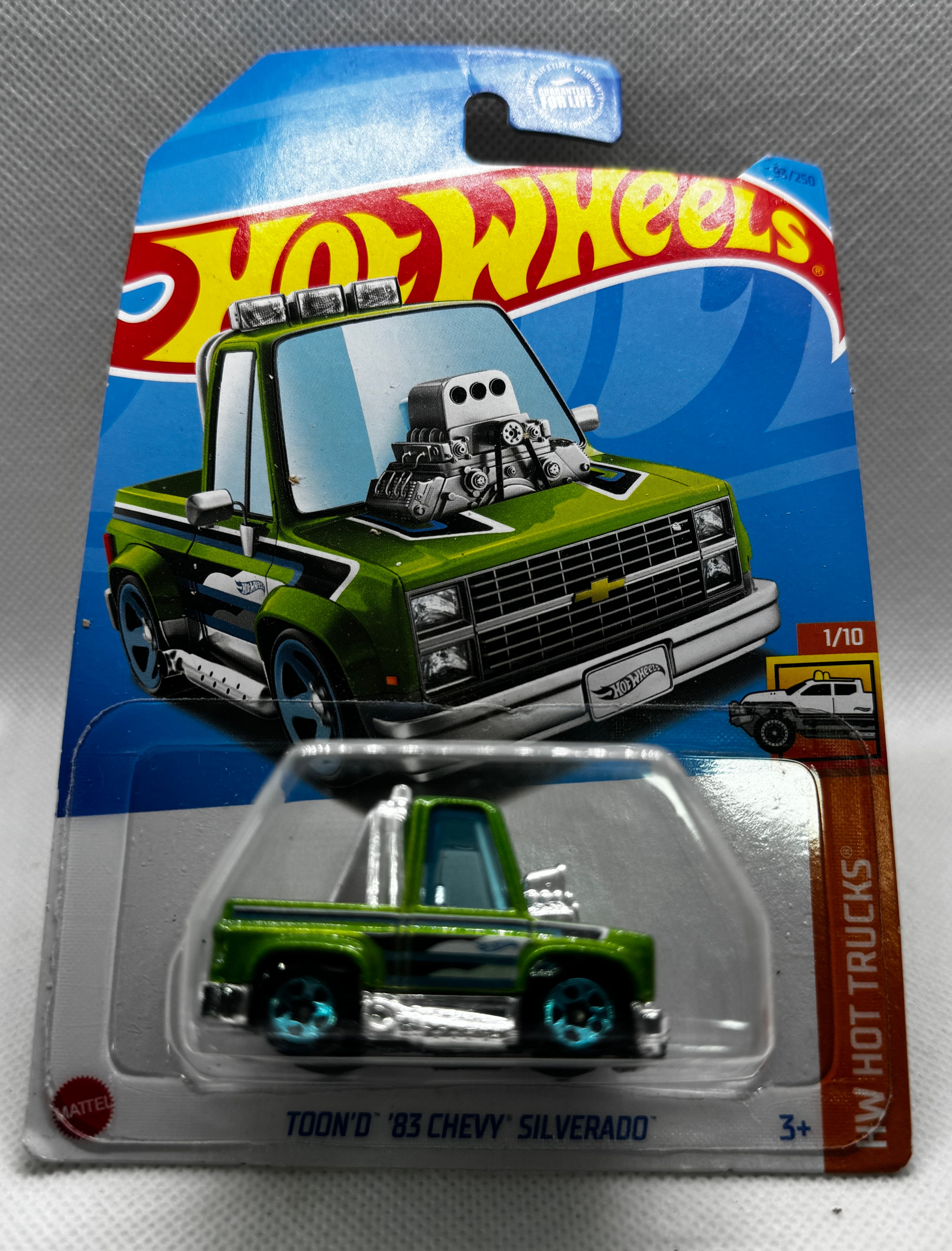 Hot Wheels TOON’D 83 Chevy Silverado