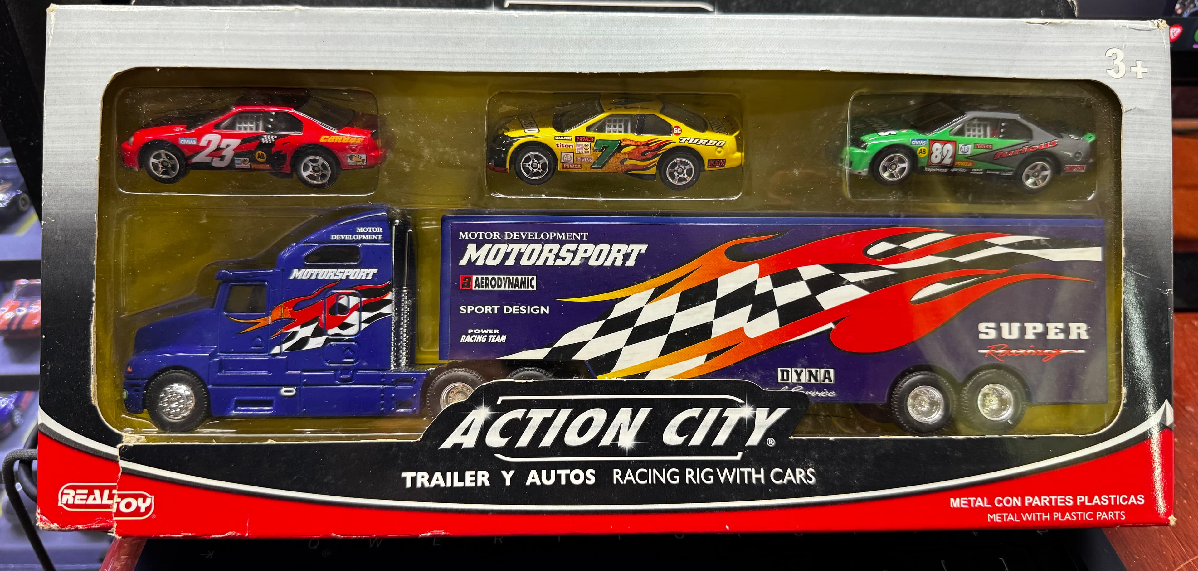 Realtoy Tráiler y Autos