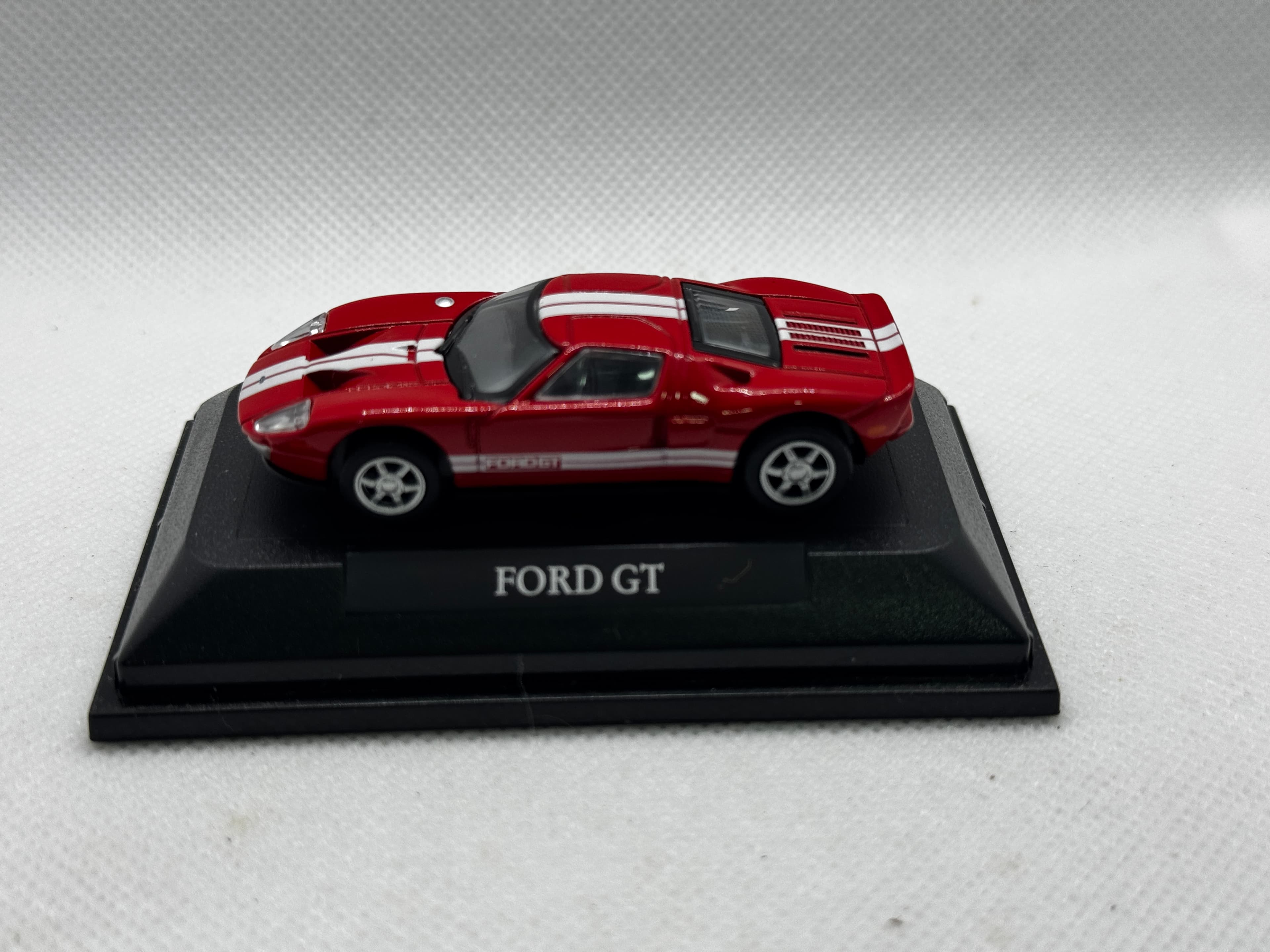 Yat Ming Ford GT