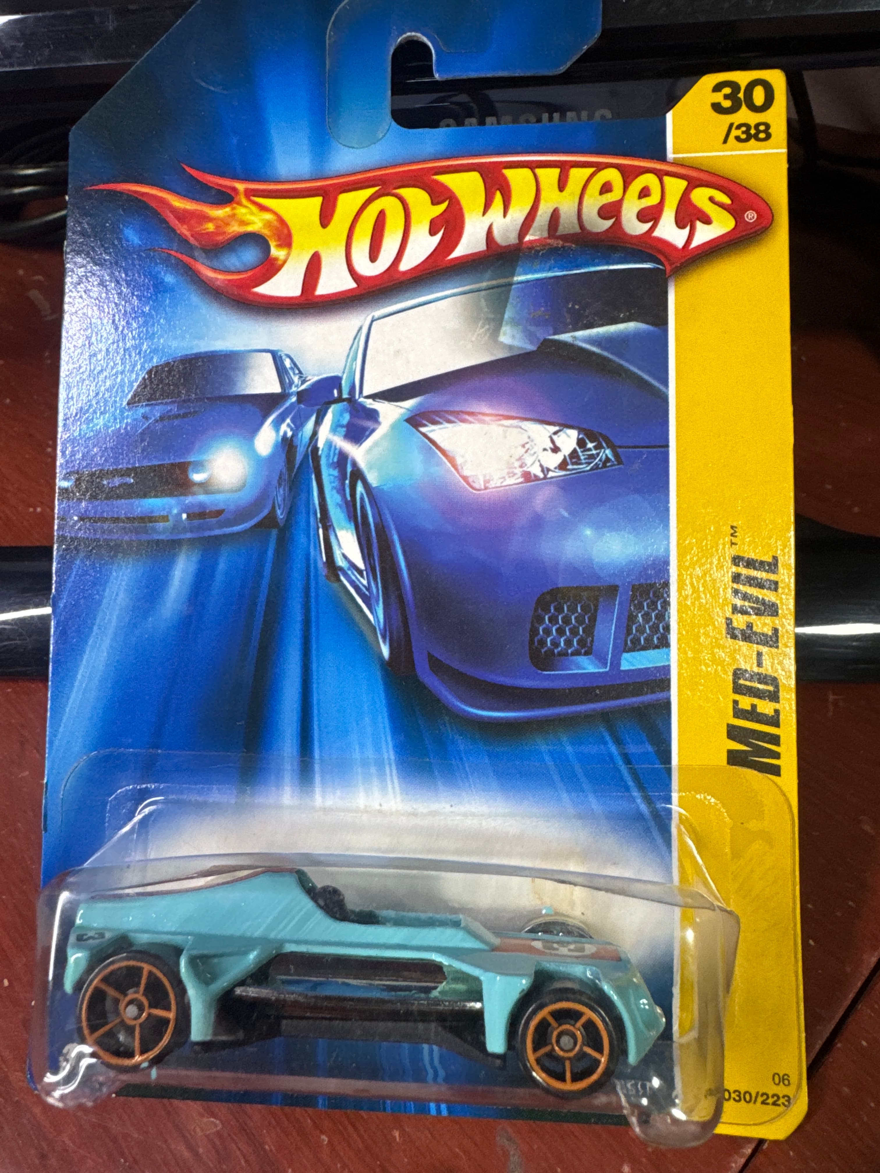 Hot Wheels Med-Evil