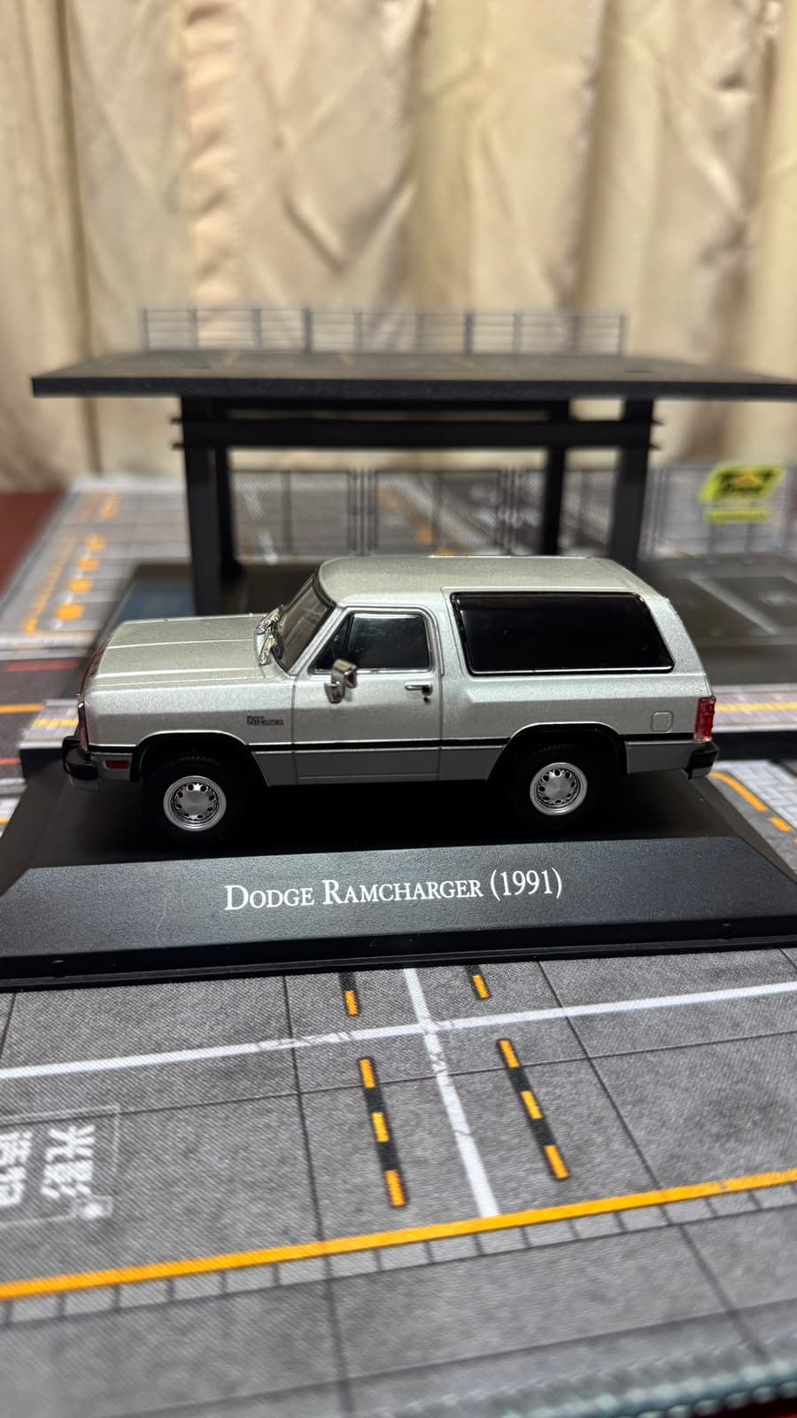 Otra Dodge Ram Charger 1991