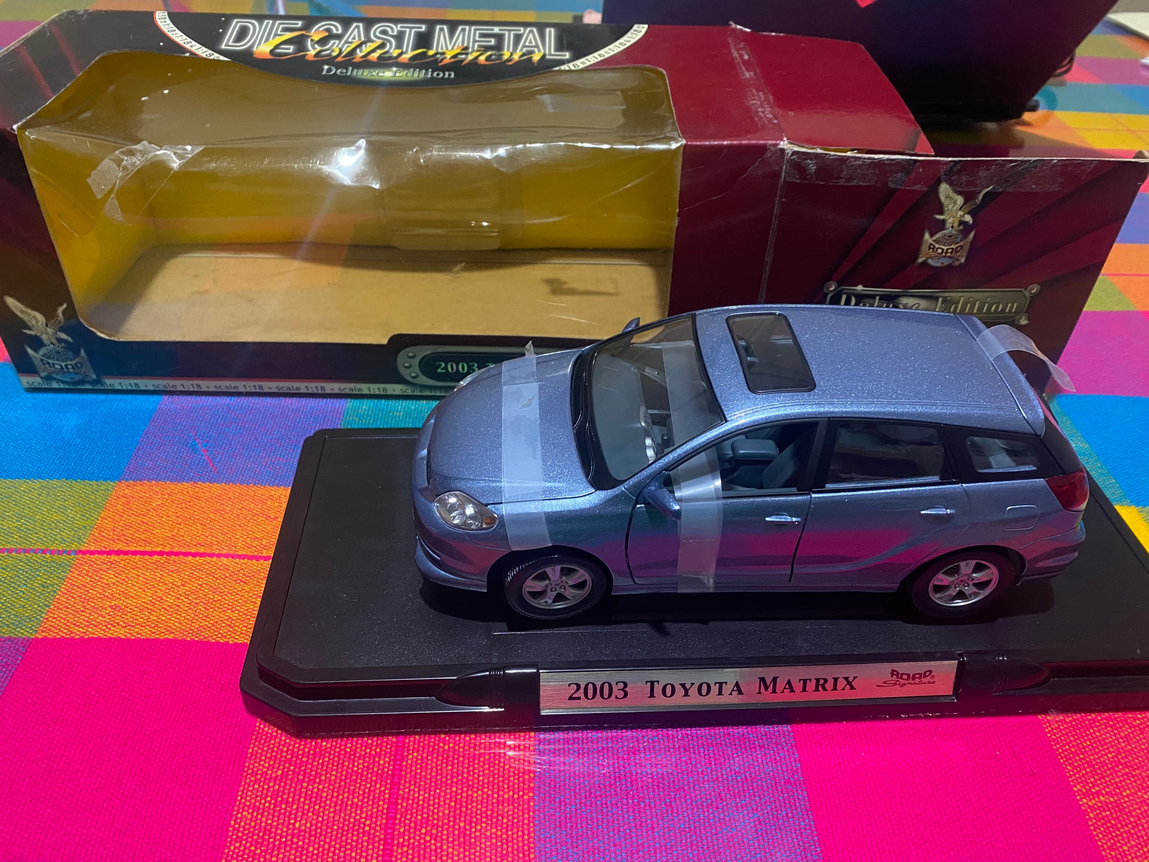 Road Signature Toyota Matrix 2003 – Yat Ming / Road Signature